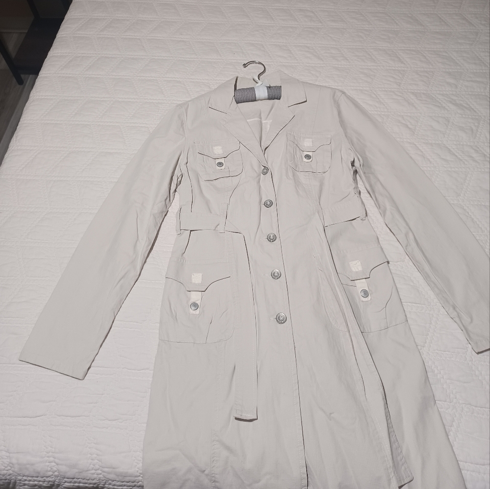 Trench Coat with Tailored Silhouette - Picture 2 of 13